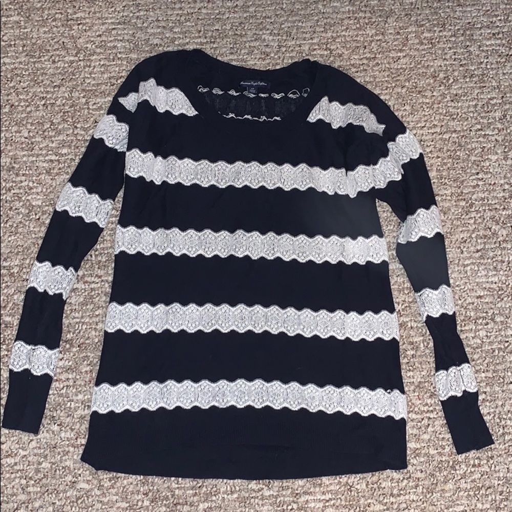 American Eagle sweater